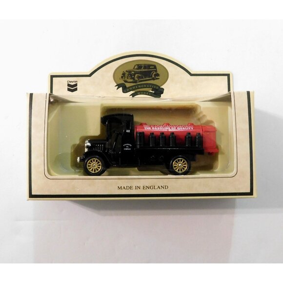 Chevron Red Crown 1927 Gas Truck Diecast Lledo - Picture 1 of 11